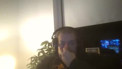 danishman1980 online show from 2, 11, 2025