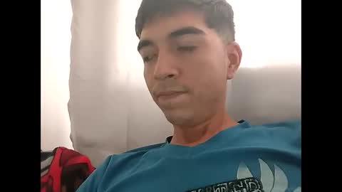 Snapshot of danivoyeur21 chatting on 27, 4, 2026 daniel segura online show from 27, 4, 2026