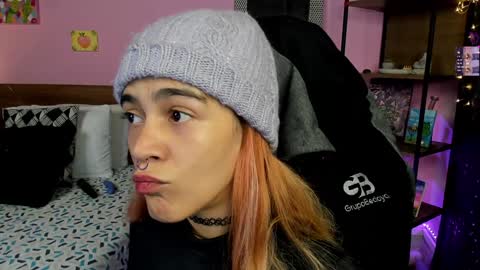 Dannacastle online show from 5, 1, 2025