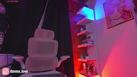 Snapshot of danna_lovs chatting on 28, 10, 2025 Danna Lovs online show from 28, 10, 2025