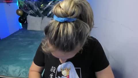 Danna martinezz online show from 22, 10, 2025