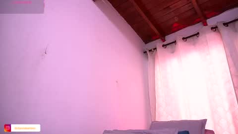 Snapshot of dannaberlin chatting on 11, 10, 2025 Danna Berlin online show from 11, 10, 2025