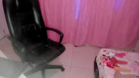 Snapshot of dannajeins chatting on 18, 11, 2025 Danna Sofia jeins online show from 18, 11, 2025