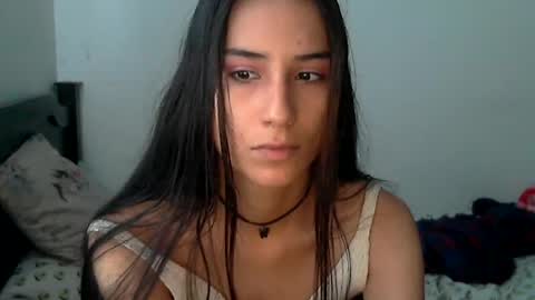 Snapshot of dannali22 chatting on 6, 7, 2026 Dannali22 online show from 6, 7, 2026