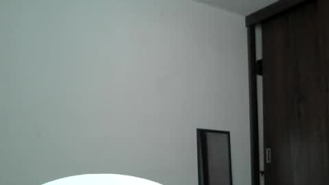 Snapshot of dannali22 chatting on 27, 7, 2026 Dannali22 online show from 27, 7, 2026