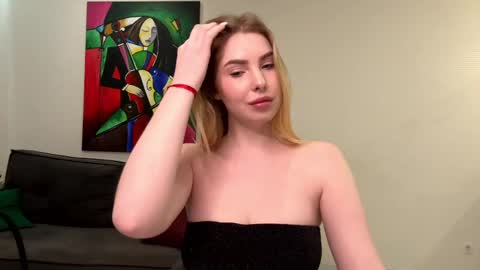 dannamissss online show from 27, 12, 2024