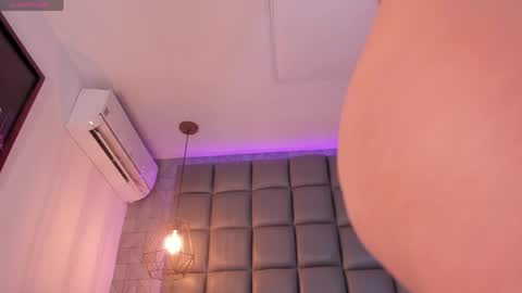 Danna online show from 4, 4, 2026