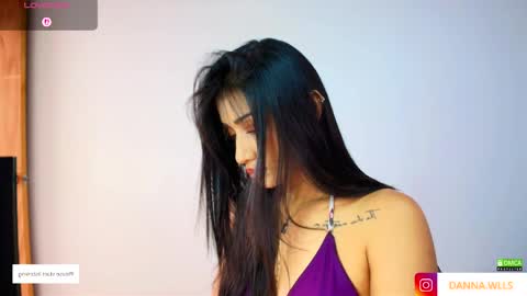 Danna Wells online show from 2, 4, 2026