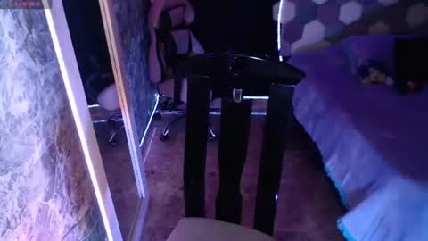 danna online show from 21, 6, 2026