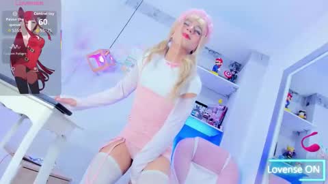 Danni  Sebastian online show from 19, 1, 2026