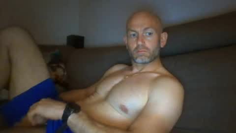 Snapshot of danny81boy chatting on 27, 6, 2026 danny81boy online show from 27, 6, 2026