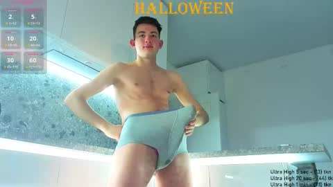 danny__magic online show from 29, 10, 2025