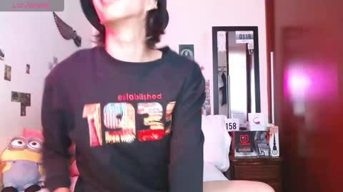 Snapshot of danny__phantom chatting on 3, 12, 2024 phantom555 online show from 3, 12, 2024