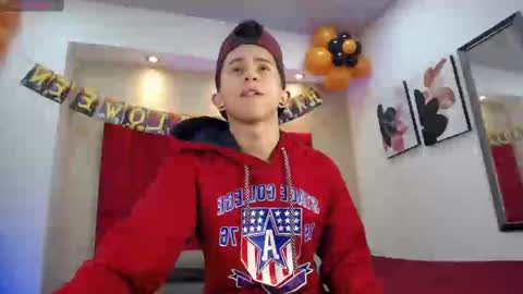 Snapshot of danny__santoro chatting on 7, 10, 2025 Danny online show from 7, 10, 2025