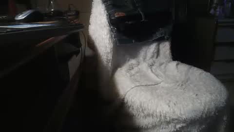 Snapshot of dannyb618 chatting on 31, 1, 2025 Danielle online show from 31, 1, 2025