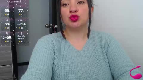 Snapshot of dannyroussette chatting on 23, 10, 2025 Follow me  Control lovense free D online show from 23, 10, 2025