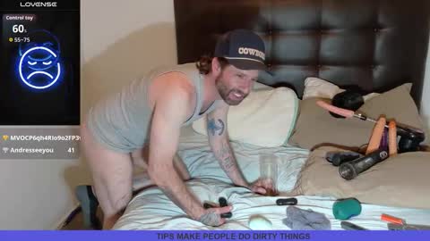 Snapshot of danooo1984 chatting on 11, 11, 2025 danooo1984 online show from 11, 11, 2025