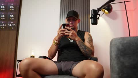 Snapshot of dante_gold chatting on 23, 10, 2025 SEBAS online show from 23, 10, 2025
