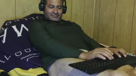 Snapshot of dantehot82 chatting on 6, 12, 2024 dantehot82 online show from 6, 12, 2024