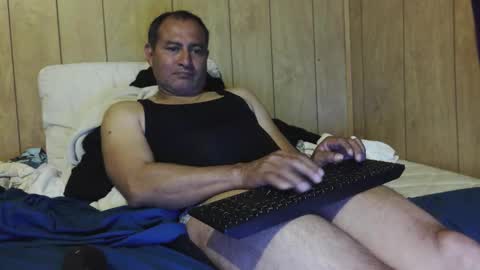 Snapshot of dantehot82 chatting on 12, 11, 2025 dantehot82 online show from 12, 11, 2025