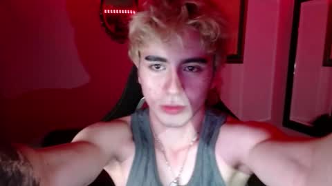 Snapshot of danteobscuro chatting on 15, 11, 2025 danteobscuro online show from 15, 11, 2025