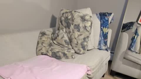 Mark online show from 1, 11, 2025