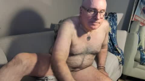 Mark online show from 14, 12, 2025