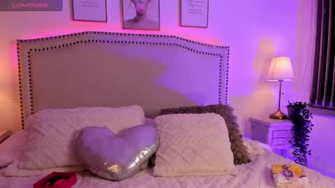 Snapshot of daphne_chers chatting on 15, 4, 2026 daphne_chers online show from 15, 4, 2026