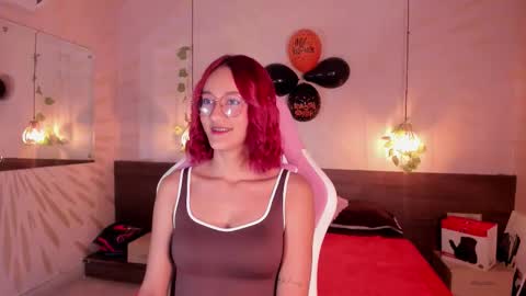 Daphne online show from 13, 10, 2025