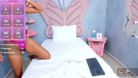 Snapshot of daphne_fox_ chatting on 26, 12, 2024 Daphne  online show from 26, 12, 2024