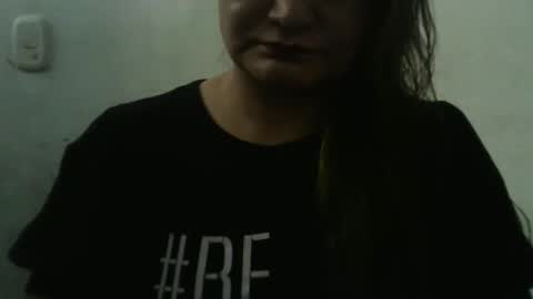 dapnne online show from 23, 4, 2026