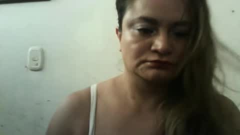 Snapshot of dapnne24 chatting on 12, 5, 2026 dapnne online show from 12, 5, 2026