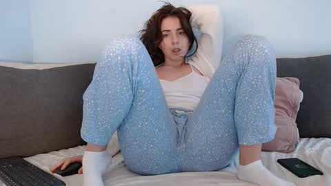 Snapshot of dara6761 chatting on 25, 1, 2025 Dasha online show from 25, 1, 2025