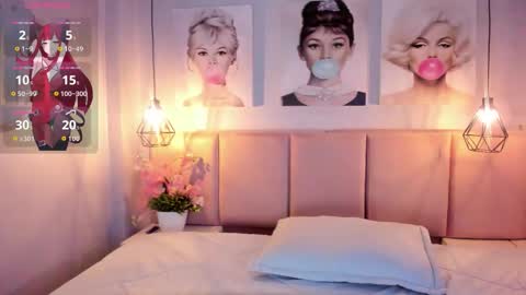 Snapshot of dara_petite_ chatting on 28, 11, 2025 online show from 28, 11, 2025