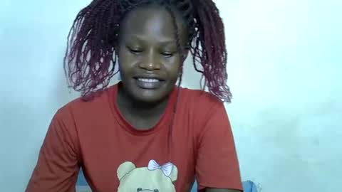 ESTHER online show from 26, 2, 2025