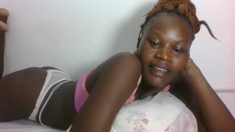 ESTHER online show from 31, 1, 2026