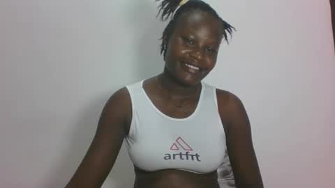 Snapshot of darberry21 chatting on 16, 5, 2026 ESTHER online show from 16, 5, 2026