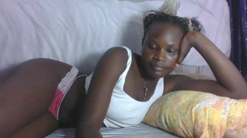 Snapshot of darberry21 chatting on 28, 7, 2026 ESTHER online show from 28, 7, 2026