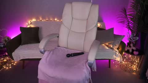 Snapshot of dariadelly chatting on 26, 5, 2026 dariadelly online show from 26, 5, 2026