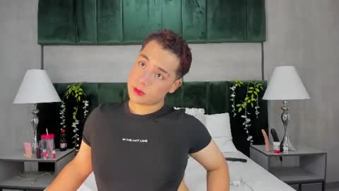 Snapshot of darian_laforteza chatting on 17, 6, 2026 Darian online show from 17, 6, 2026
