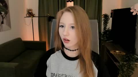 Snapshot of dariatate chatting on 19, 5, 2026 Daria Tate online show from 19, 5, 2026