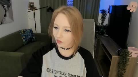 Snapshot of dariatate chatting on 26, 6, 2026 Daria Tate online show from 26, 6, 2026