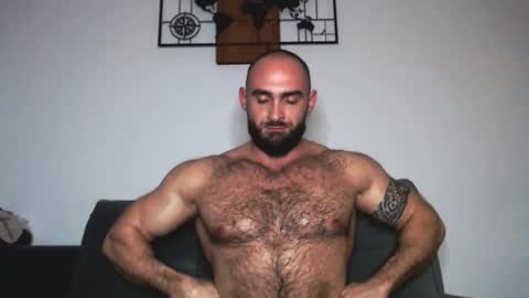 Dario  Muscel King online show from 18, 12, 2025