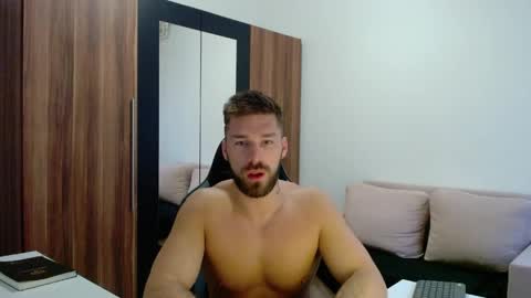 darius_94 online show from 28, 3, 2026