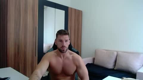 darius_94 online show from 16, 5, 2026