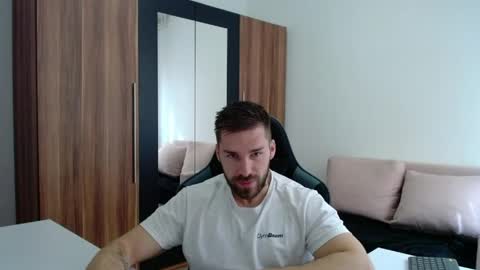 darius_94 online show from 5, 6, 2026