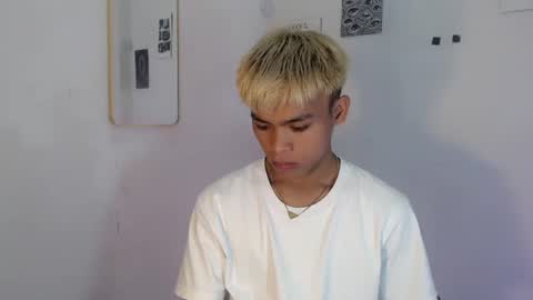 Snapshot of dark_babe chatting on 4, 8, 2026 dark_babe online show from 4, 8, 2026
