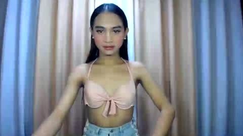 Snapshot of dark_hurohuro19 chatting on 12, 7, 2026 LIANNA online show from 12, 7, 2026