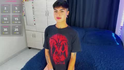 Snapshot of dark_lucky chatting on 25, 9, 2025 Juanito online show from 25, 9, 2025