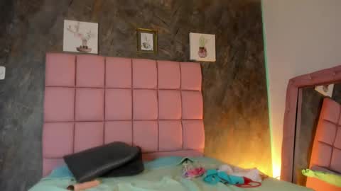 Snapshot of dark_luna1 chatting on 25, 2, 2026 dark_luna1 online show from 25, 2, 2026